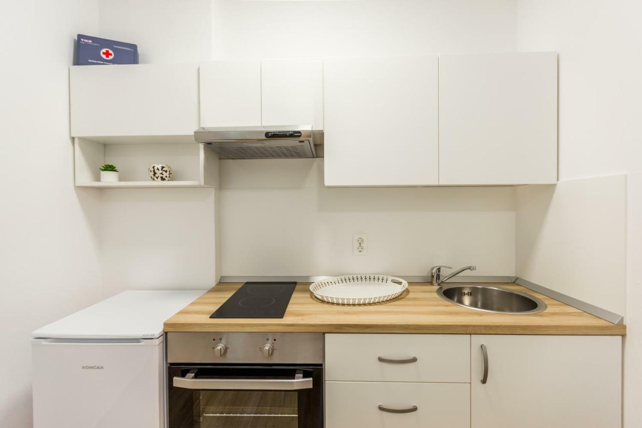 Kristijan Appartement *